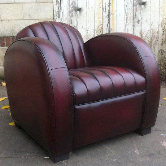 Fauteuil Club "Roadster" coloris Black Cherry