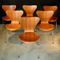 Vintage set of 6 from series of 7 chairs by Arne Jacobsen edition Fritz Hansen