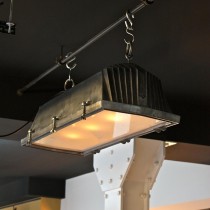 Industrial hanging/pendant light