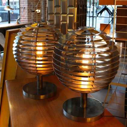industrial metal lamp by VeNDI