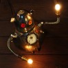Petit robot lumineux en métal