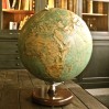 Ancien globe terrestre Philips