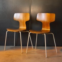 Chair "Hammer" Arne Jacobsen
