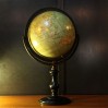 Globe terrestre de style Napoléon III