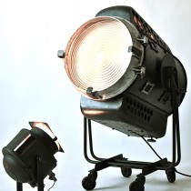 Vintage CREMER 5 Kw projector cinema lighting (tripod)