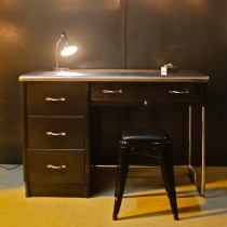 Metal desk "Bauhaus"