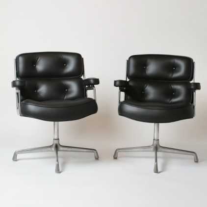Lobby Chair by Charles Eames for Herman Miller